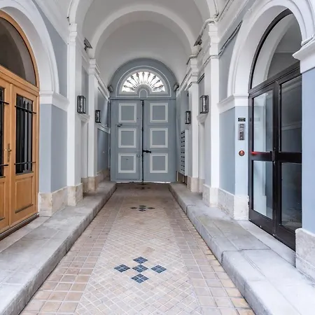 Cmg Gare De L'est-south Pigalle- Parisx Apartamento París